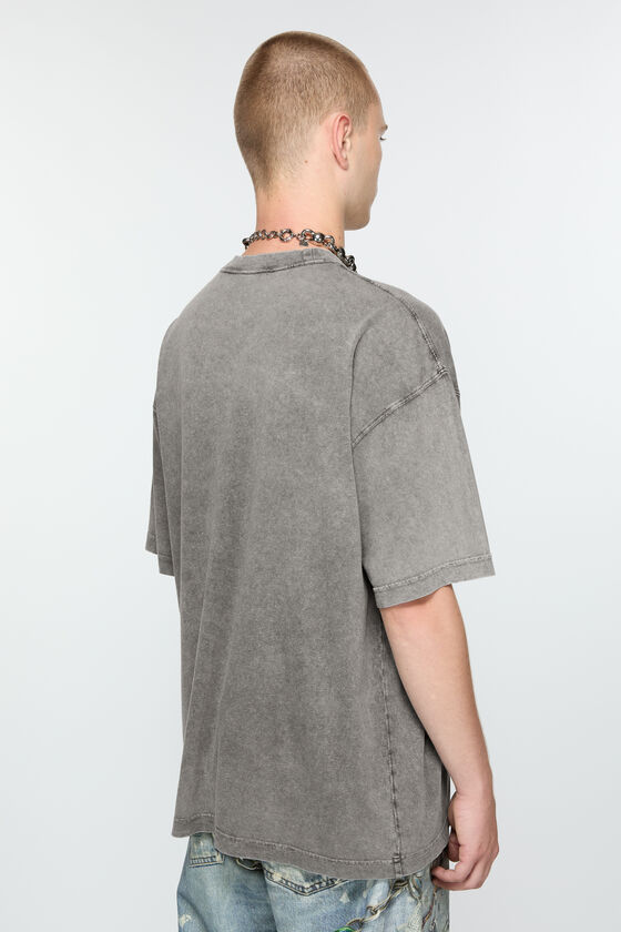 (image for) Concise Blurred logo t-shirt - Relaxed unisex fit